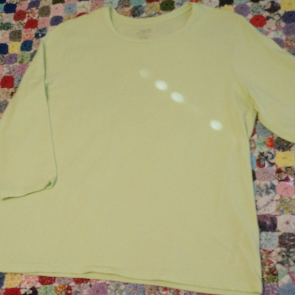 Chico's The Ultimate Tee Size 3
